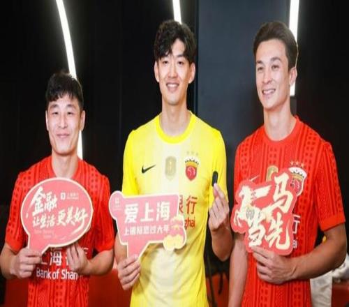 詹姆斯赛场,突发不适,赛后多管齐,澳客官方网站,Aoke,Sports官网,澳客体育,Aoke,Sports,智慧赢家